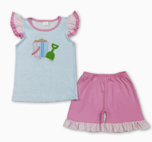 Sand Bucket Shorts Girl Outfit